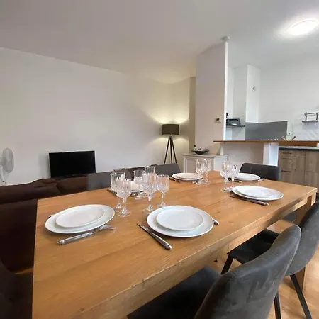 2 Séparées + Parking Privé Centre Appartamento *